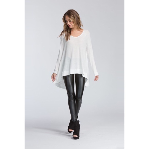 LAST ONE!! Super Soft High Low Top-IVORY - Picture 2 of 3